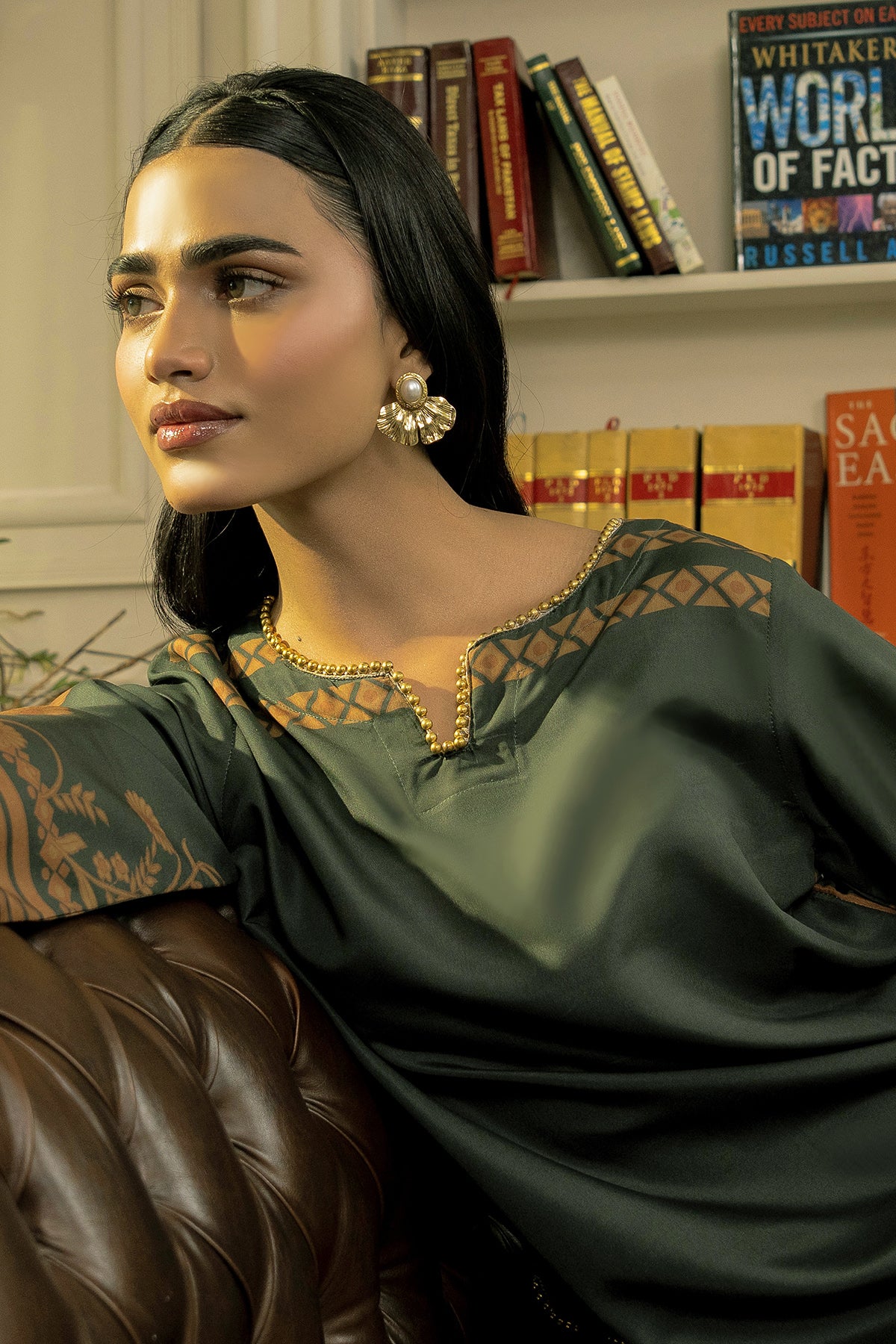 3 Piece Khaddar Suit-Printed