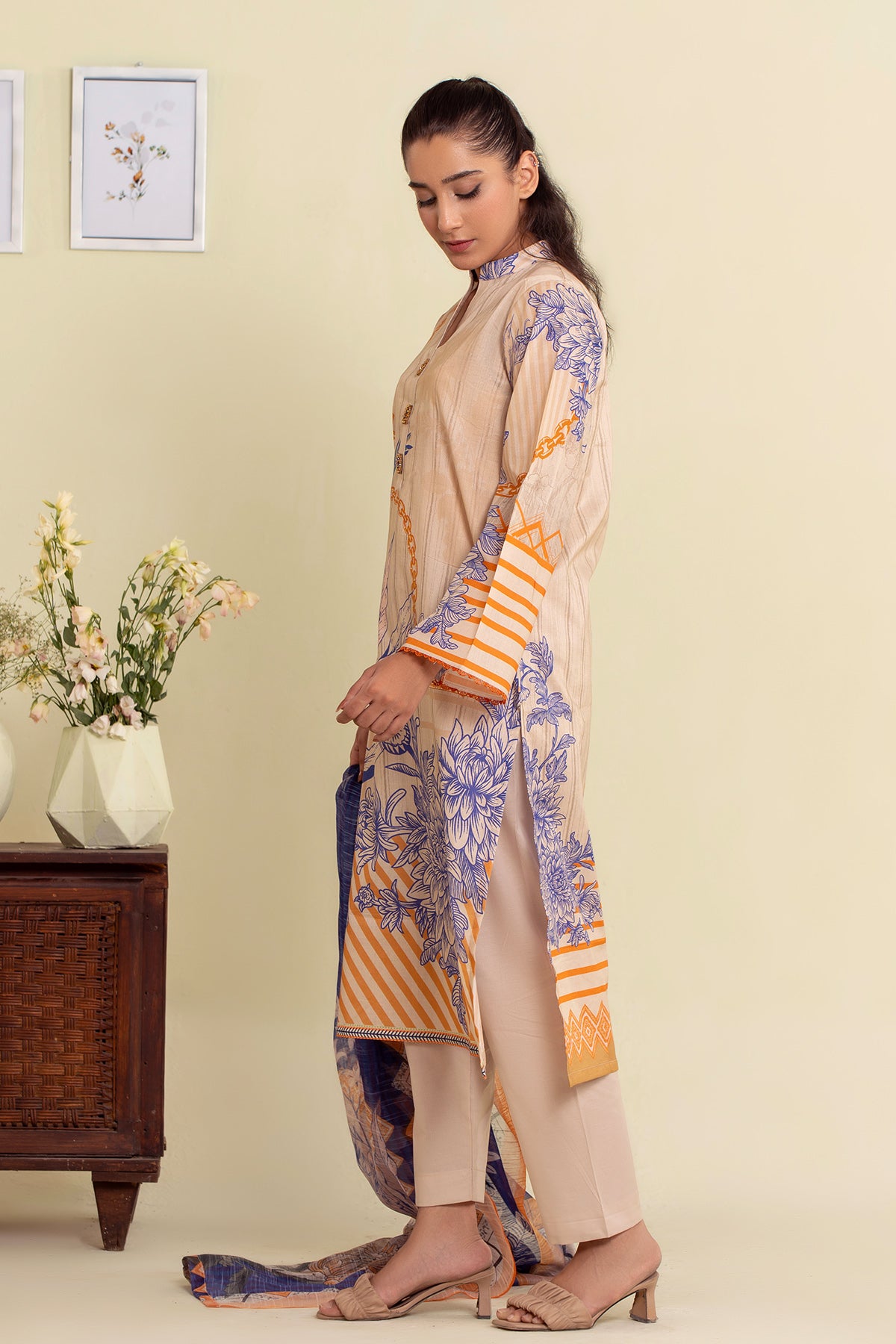 Digital Printed Lawn 3Piece (Pret)