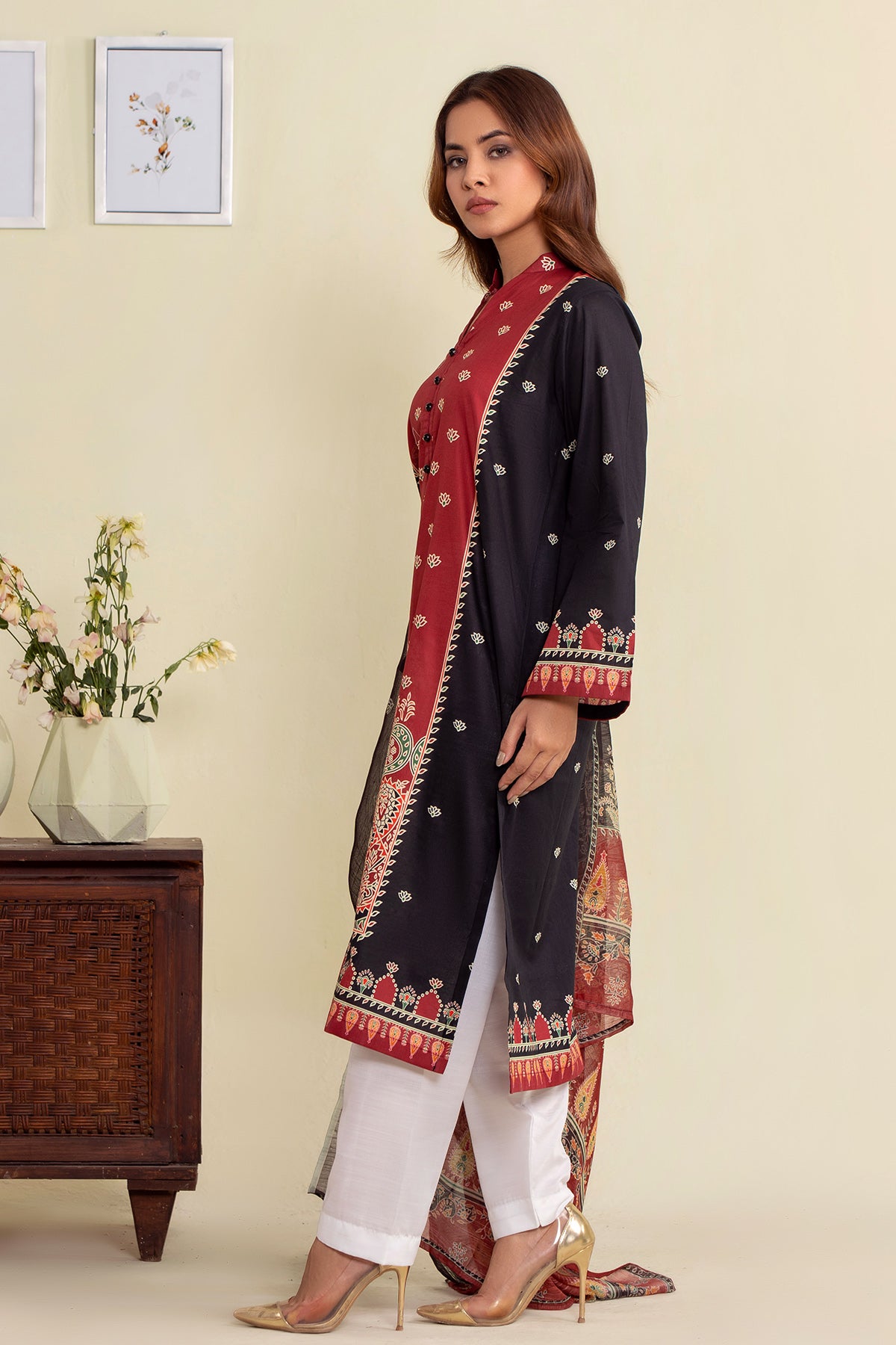 Digital Printed Lawn 3Piece (Pret)