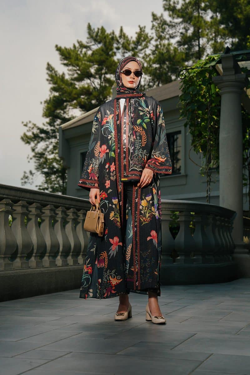 Caeloura Set – Black