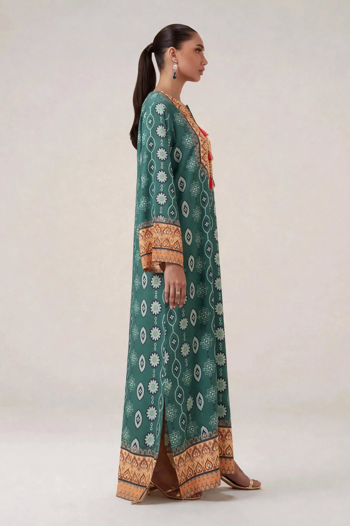 Printed Khaddar Kaftan