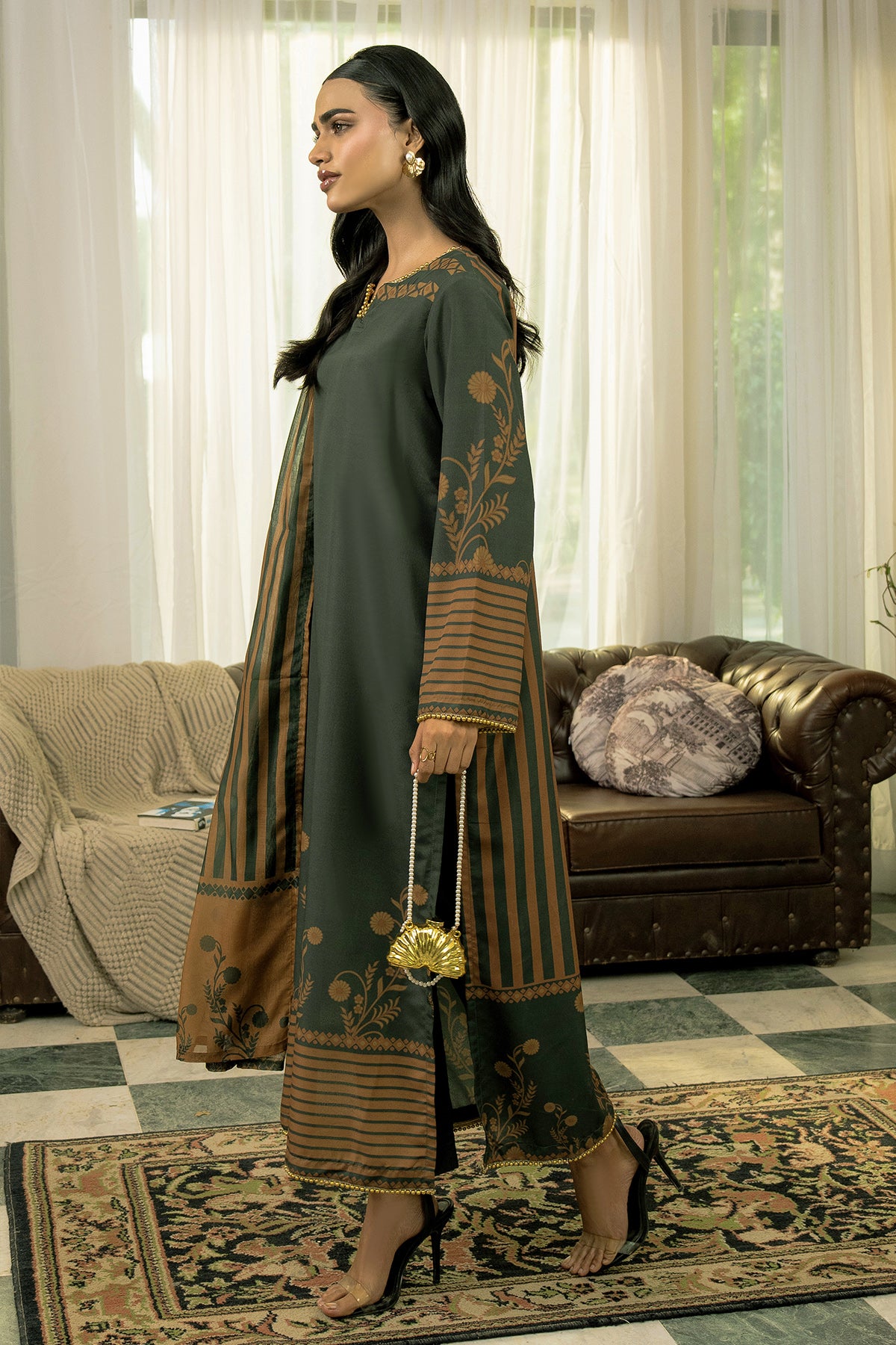 3 Piece Khaddar Suit-Printed