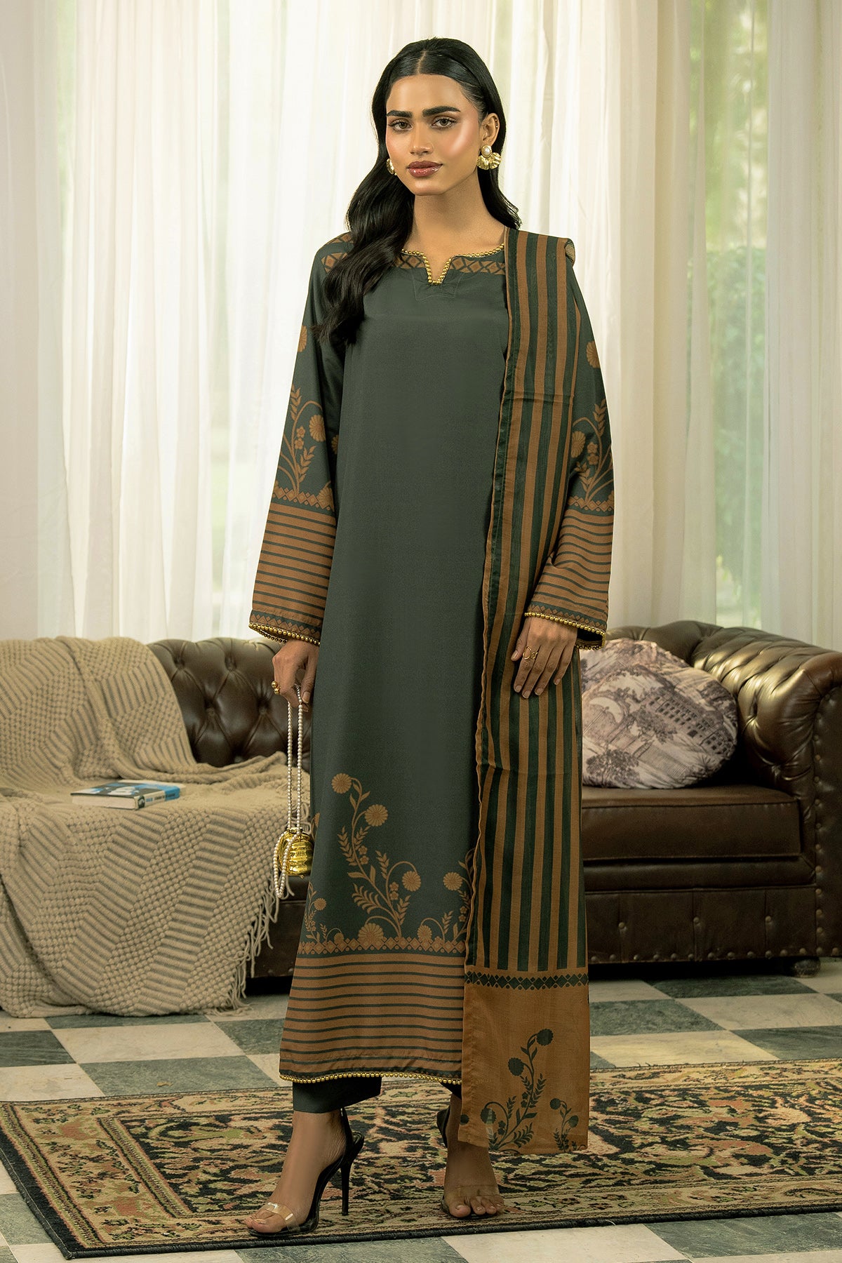 3 Piece Khaddar Suit-Printed