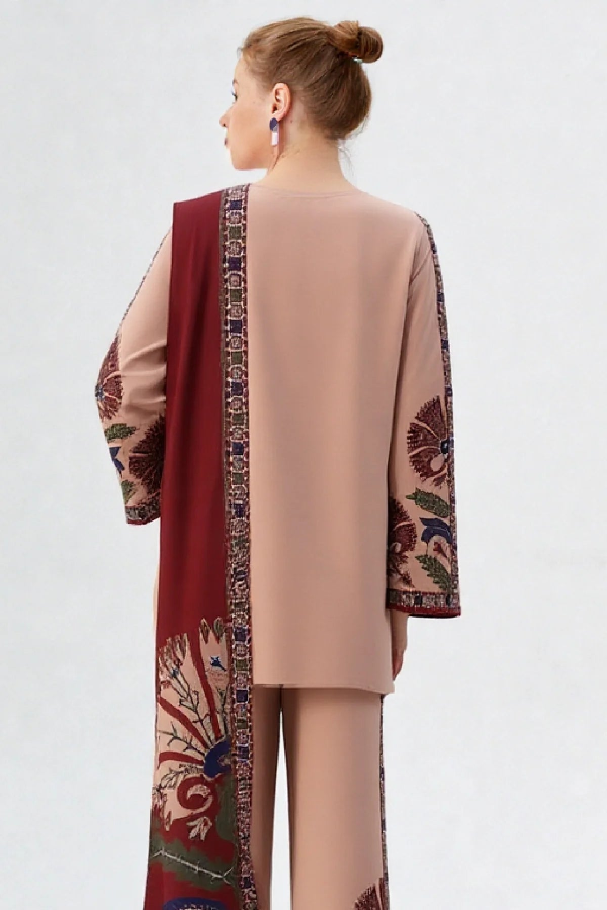 3 Piece Khaddar Suit-Printed