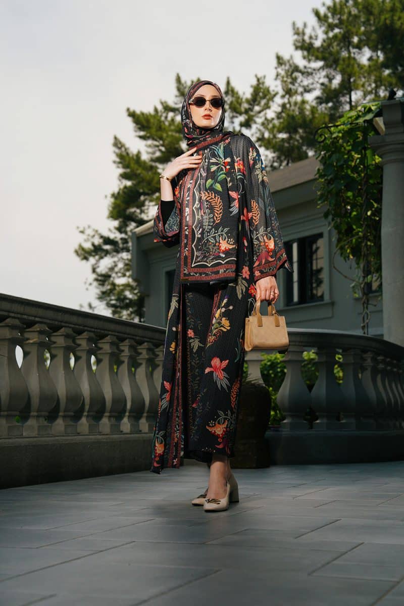 Caeloura Set – Black